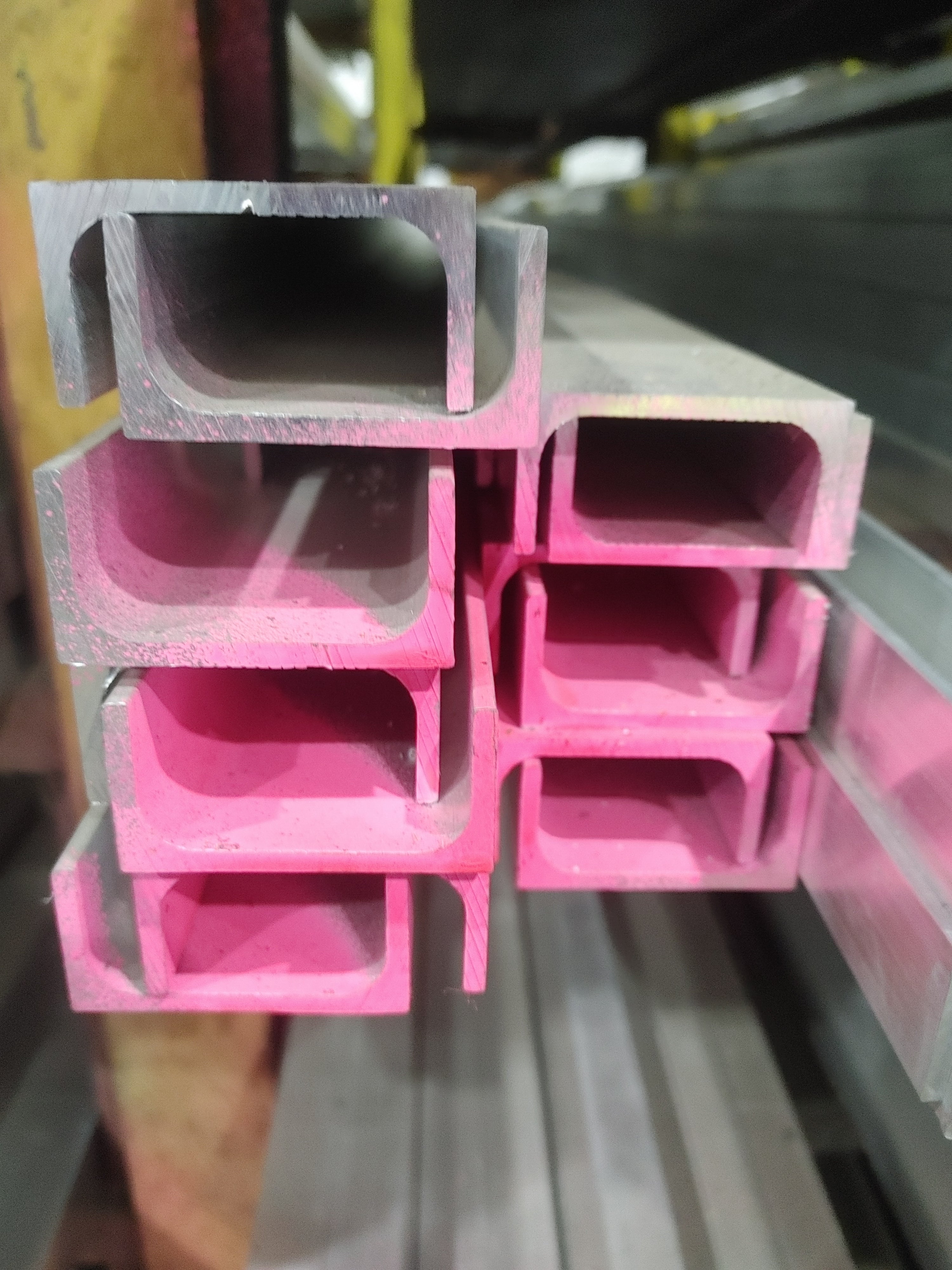 Aluminum 6061-T6 U-Channel 2"x1" (Round Corners)