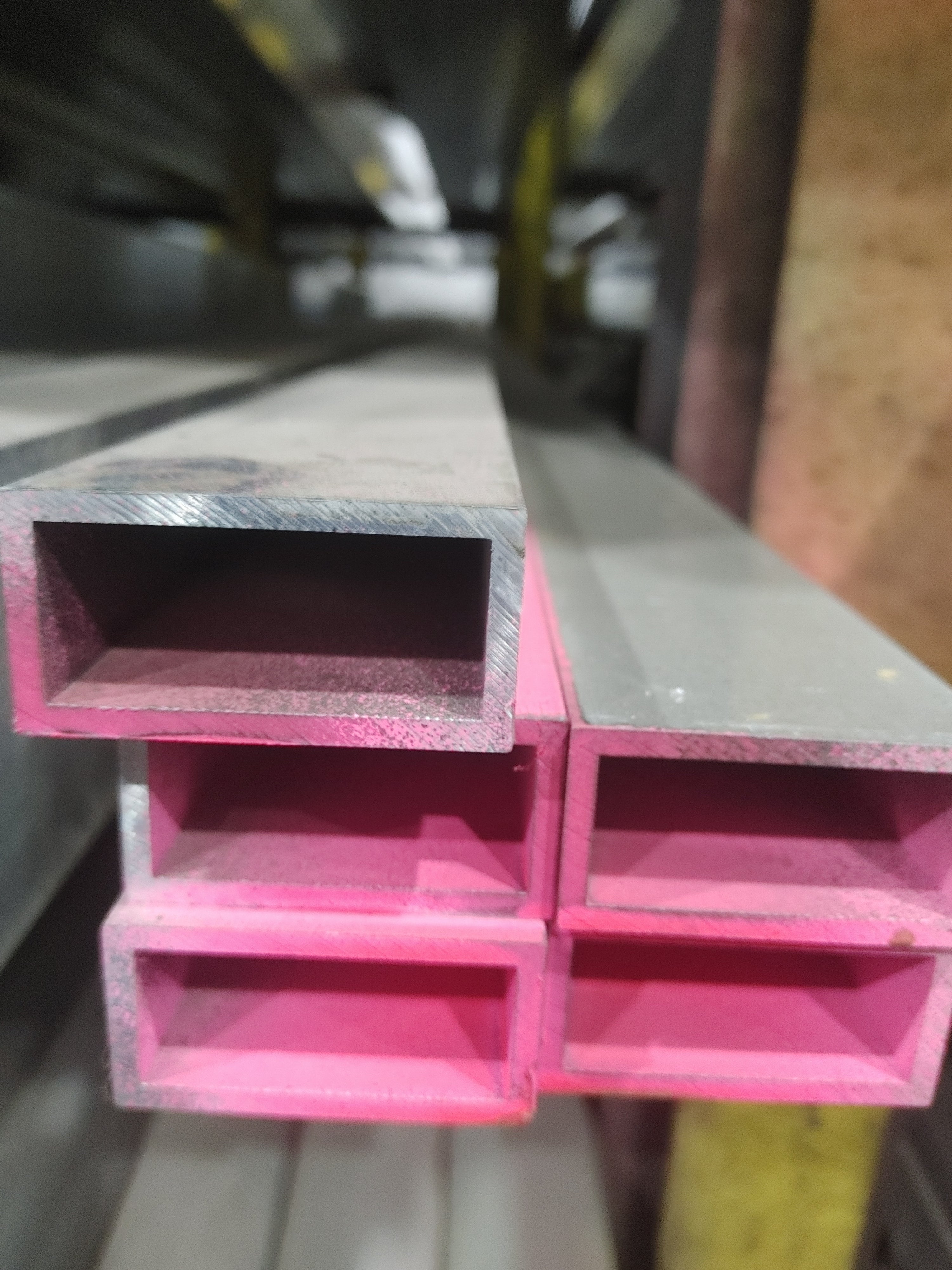 Aluminum 6063-T5 Rectangular Tubes 2"x1" (Square Corners)